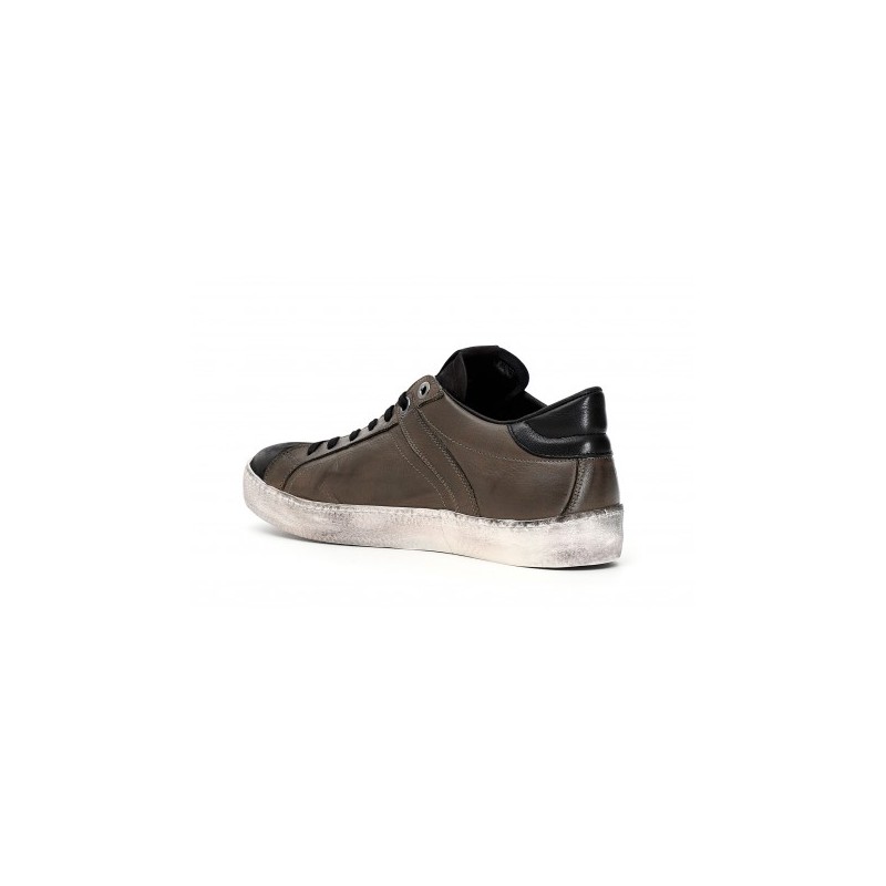ZAPATILLAS CAFE NOIR DE CUERO PC131