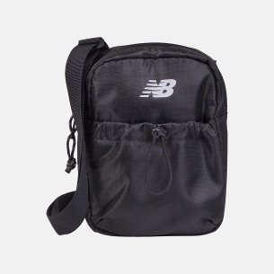 MOCHILA NEW BALANCE ESSENTIAL BACKPACK LAB51900