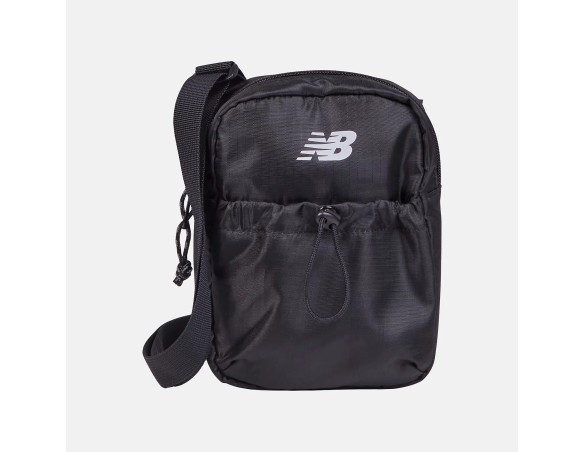 MOCHILA NEW BALANCE ESSENTIAL BACKPACK LAB51900
