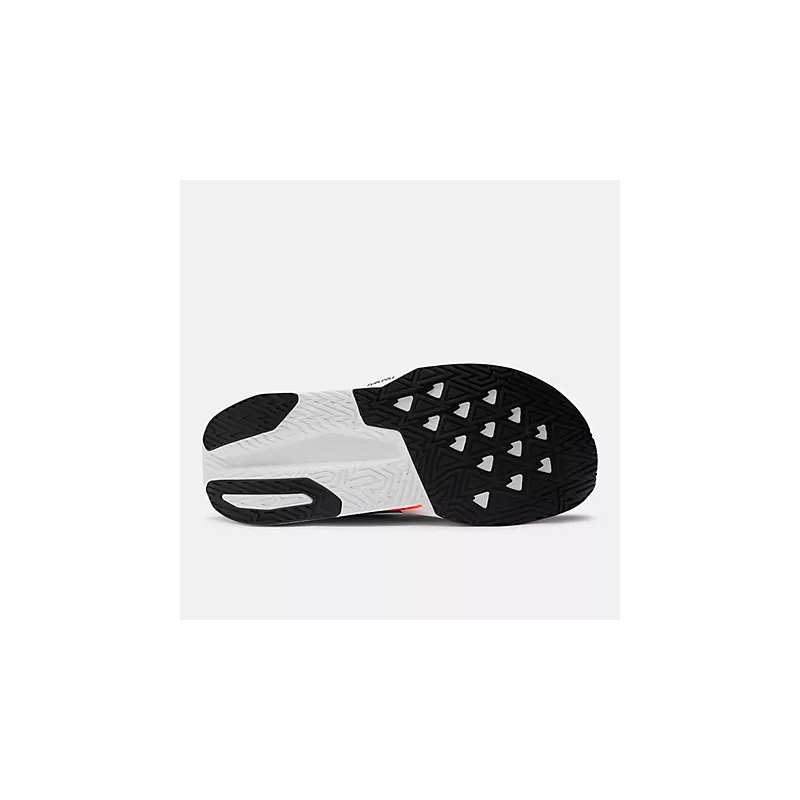 ZAPATILLAS NEW BALANCE FUELCELL REBEL V5